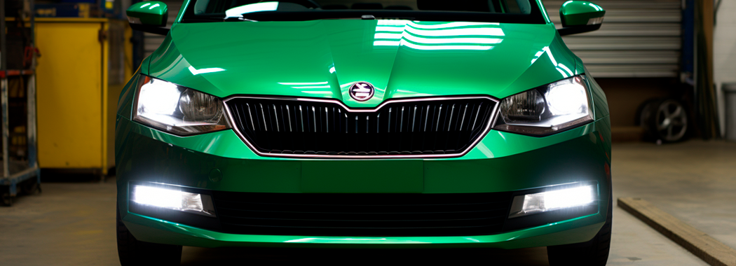skoda fabia 2 заміна лампи ближнього світла